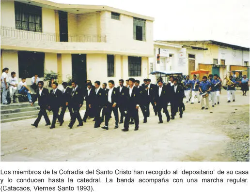 14 La banda en el ritual religioso La banda tiene una función crucial en el - фото 13