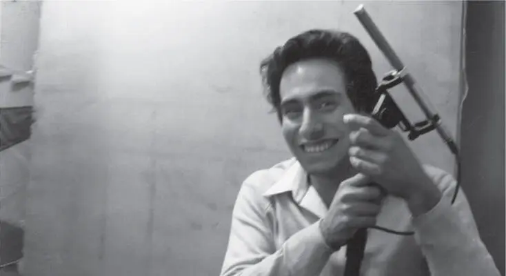 Edgard Lostanau ganó el premio de la Asociación de Cineastas del Perú como el - фото 11