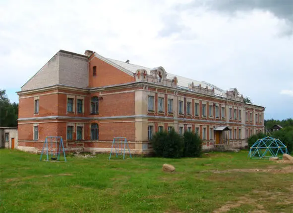 Сестринский корпус БогородицеРождественского монастыря современный вид В - фото 9