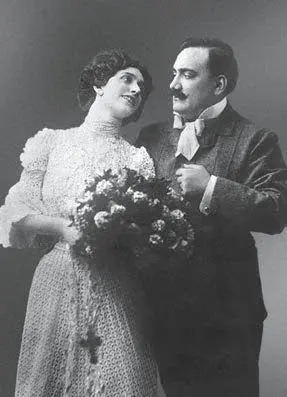 Лина Кавальери и Энрико Карузо 1907 На следующий день американские газеты - фото 27