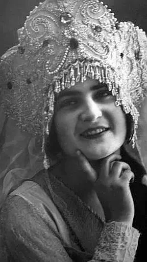 Жена но ещё не мама Когда она стала его женой дипломник института собирался в - фото 25