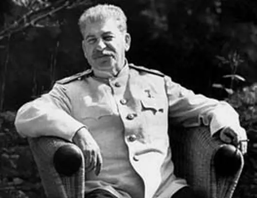 ИВ Сталин во время Потсдамской конференции 1945 г Корр Не обошелся без - фото 15