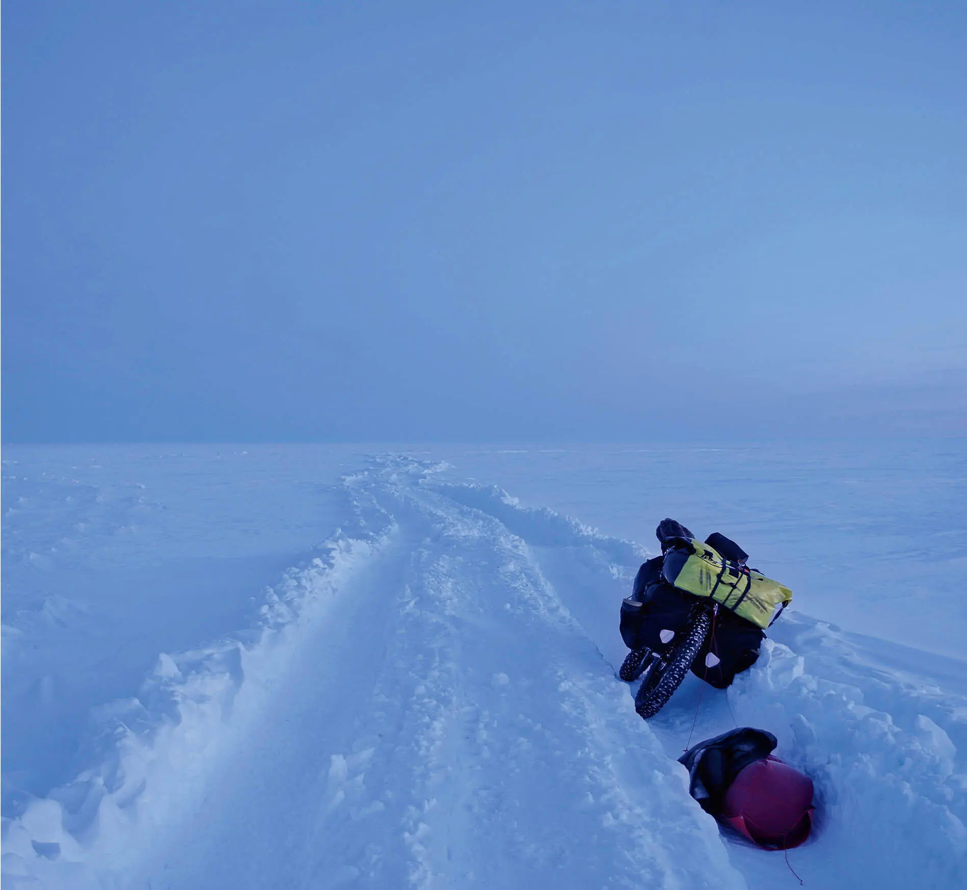 Fahrspur über den gefrorenen Arktischen Ozean Seit fünf Tagen schon folge ich - фото 5