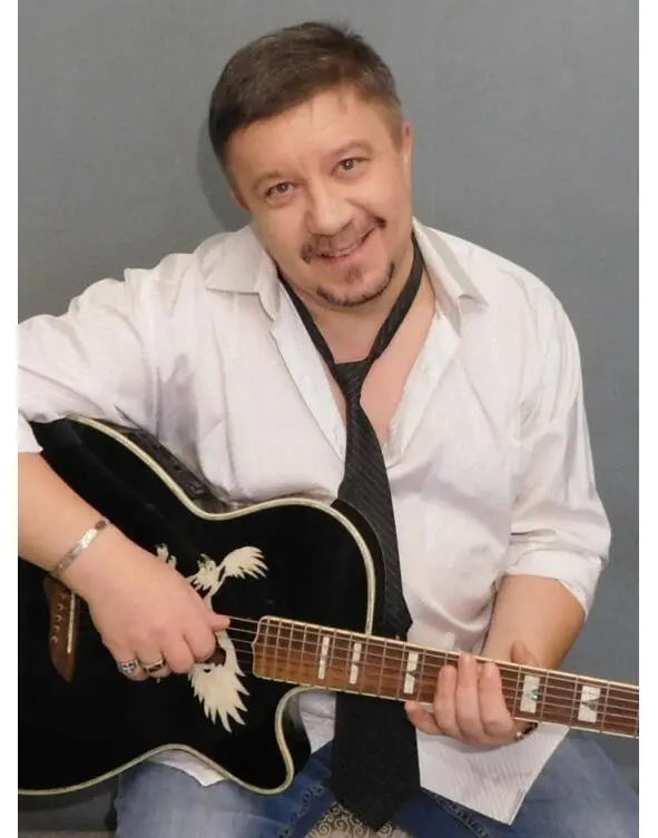 ВЛАДИМИР СТОЛЬНЫЙ СТОЛЬНЫЙ фамилия настоящая ВЛАДИМИР БОРИСОВИЧ родился - фото 3