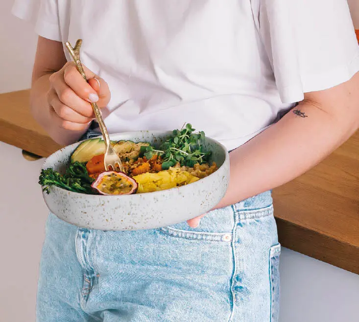 Mit den Ritualen die mit dem Vorbereiten und Kochen des Essens verbunden sind - фото 17