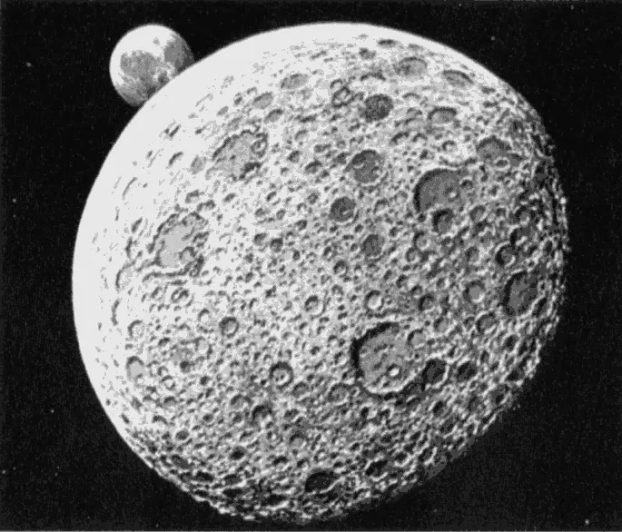 Вид Земли со стороны Луны 21 июля 1969 года американские астронавты Нейл - фото 100