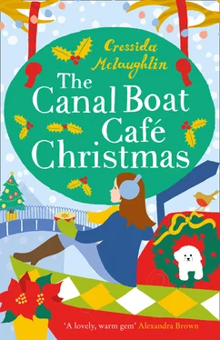 Cressida McLaughlin The Canal Boat Café Christmas обложка книги