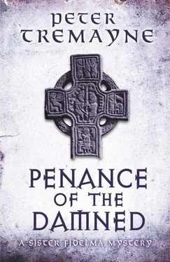 Peter Tremayne Penance of the Damned обложка книги