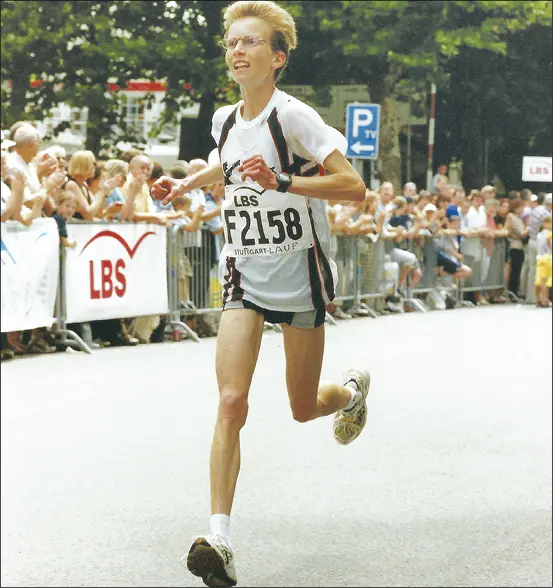 StuttgartHalbmarathon vom 01062001 Meine ersten Wettkämpfe absolvierte ich - фото 5