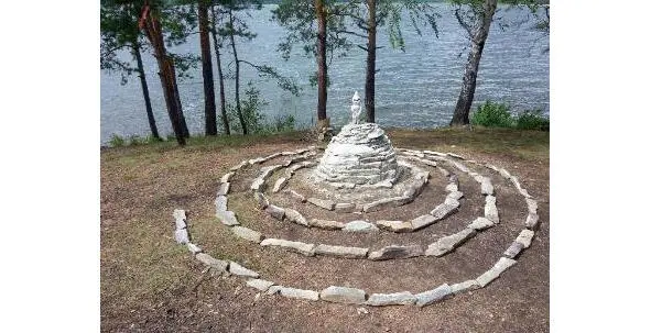 Так начиналась история Алешеньки найденного на кладбище в темных кустах а - фото 41
