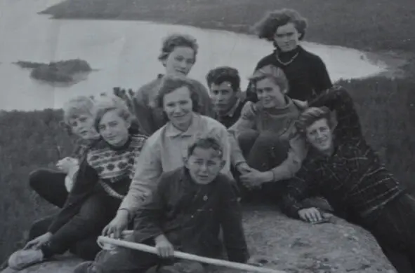1962 Казахстан Озеро Щучье Были и вечерние прогулки под луной Мы пили чай у - фото 15