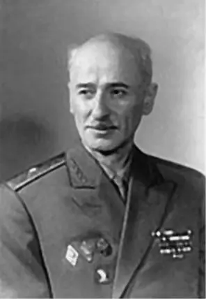 Иван Иванович Агаянц Вернувшись из Алжира в Тегеран Агаянц уже как - фото 61