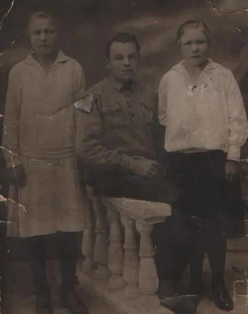 Любовь Александровна Лисняк Родилась 8 октября 1941 года в селе Мальта - фото 13