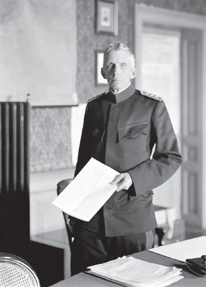 Abb 2 Theophil Sprecher von Bernegg 18501927 der spätere Generalstabschef - фото 5