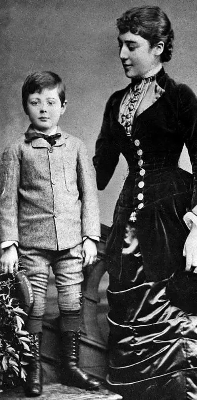 Маленький Уинстон Черчилль с няней Элизабет Энн Эверест Самый дорогой и самый - фото 11