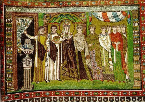Императрица Феодора со свитой Мозаика в церкви СанВитале в Равенне Италия - фото 2