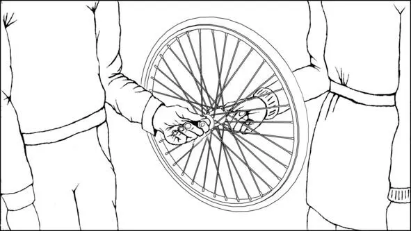The wheel bends down But It is worth the wheel unleash With his free hand - фото 8