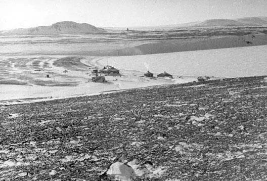 База экспедиции МГГ в бухте Володькина Русская гавань С лета 1957 года в - фото 50