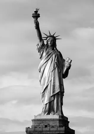 Статуя Свободы была установлена в 1886 году в НьюЙорке В будущие Соединенные - фото 1