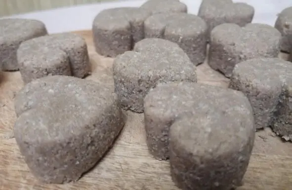 Халва с теплым травяным чаем даст ощущение нового необычного вкуса обычные - фото 4