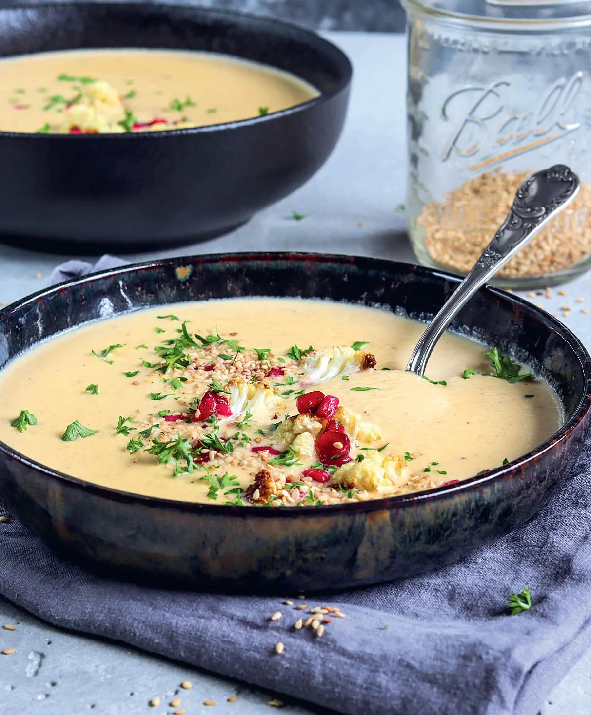 CREMIGE TOMATENBASILIKUMSUPPE 6 Portionen - фото 16