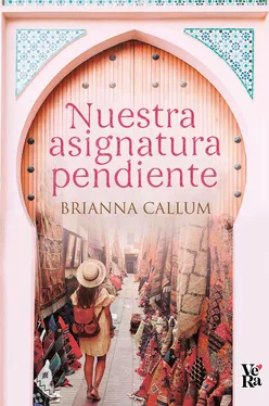 Brianna Callum Nuestra asignatura pendiente обложка книги