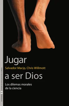 Chris Willmott Jugar a ser Dios обложка книги