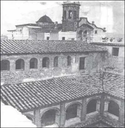 Claustro del antiguo convento de Corpus Christi de Vilareal El - фото 14