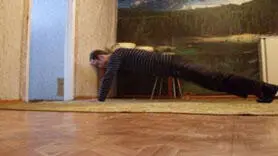 2 Отжимание на левой руке Можете все это делать по очереди сперва - фото 7