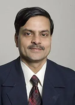 RAJIV K VARMAis a Professor in the Electrical and Computer Engineering - фото 4