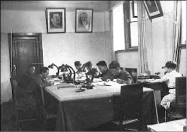 Читальний зал архіву НКВД СРСР 1939 р Хронологічно матеріали ГДА СБУ - фото 3