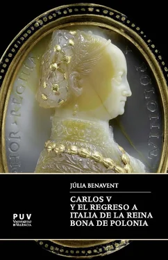 Júlia Benavent Benavent Carlos V y el regreso a Italia de la reina Bona de Polonia обложка книги