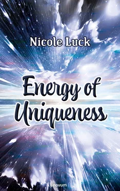 Nicole Luck Energy of Uniqueness обложка книги