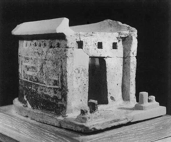 10 Maqueta de terracota de un templo griego temprano ca siglo VIII aC - фото 11