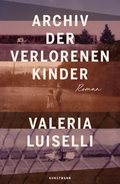 Valeria Luiselli Archiv der verlorenen Kinder обложка книги