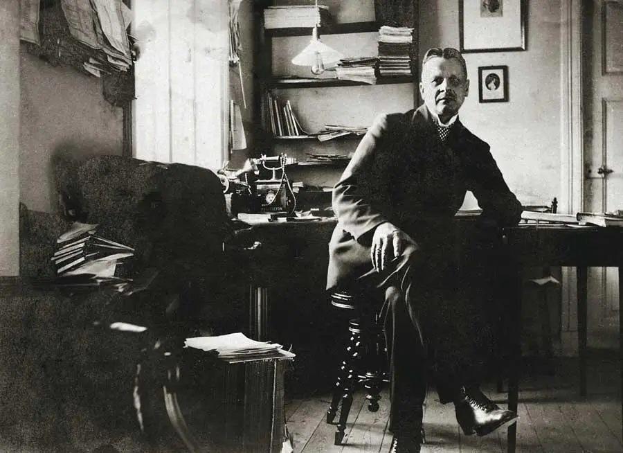 Когда в 1913 г Райнхольд Блумберг купил Виммербю тиднинг у него не было - фото 20