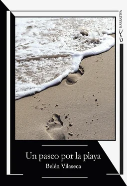 Belén Vilaseca Un paseo por la playa обложка книги