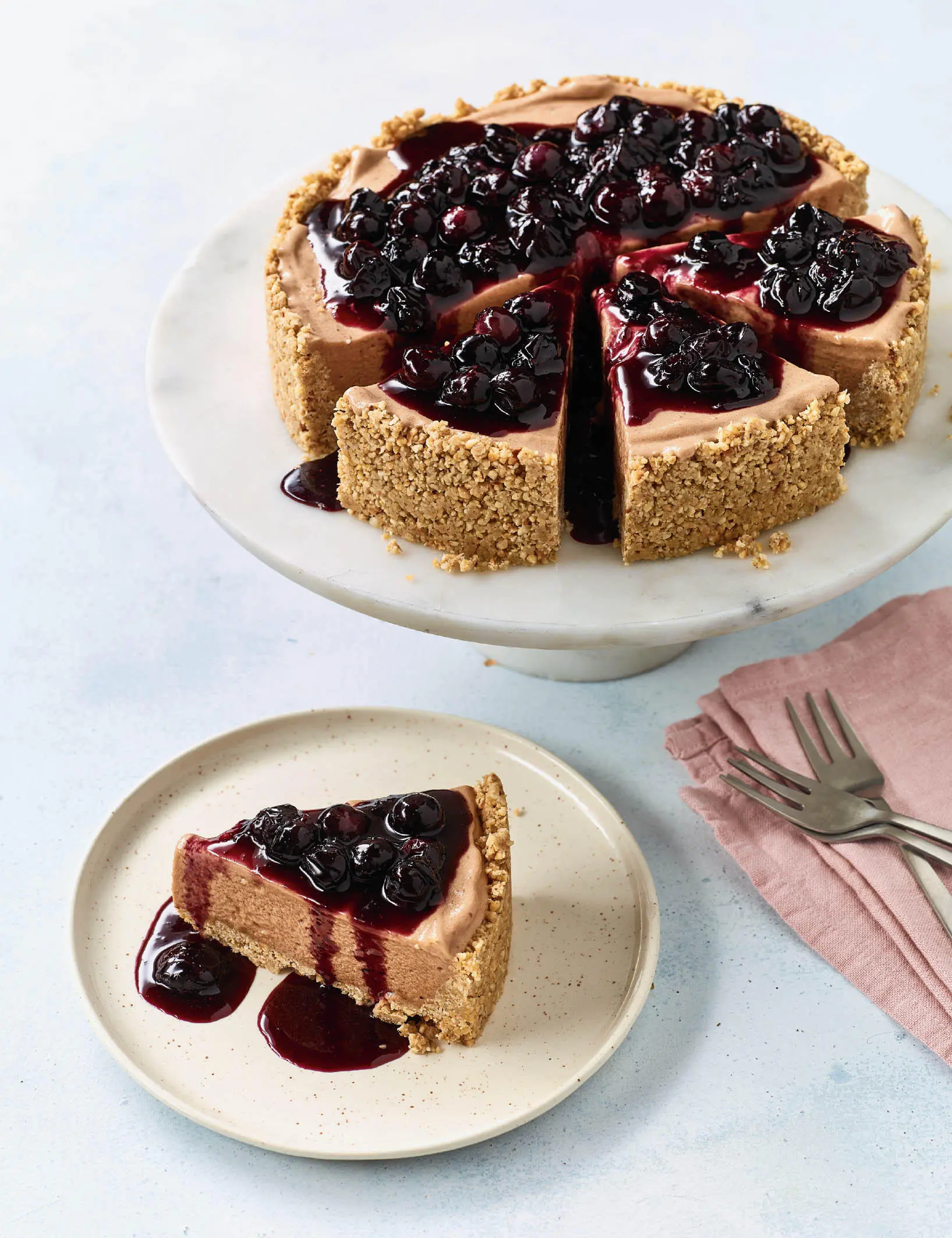 BlaubeerShinniKuchen FÜR20 PORTIONEN ZUBEREITUNG25 MINUTEN PLUS KÜHLZEIT - фото 36