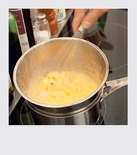 Wenn es noch schneller gehen soll einfach die heiße Zabaione auf die Früchte - фото 58