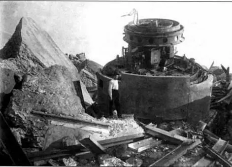 Вторая 8дм башня взрывом была перевернута Начало 1920х гг 8дм45 клб - фото 31