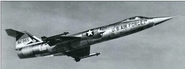 Предсерийный Старфайтер доработанный до стандарта F104A Серийный F104A - фото 23