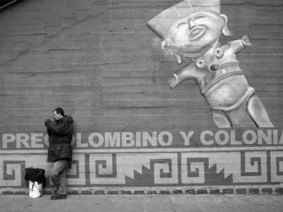 Fig 11 Muro exterior del Museo Precolombino de Montevideo Hablamos de - фото 2