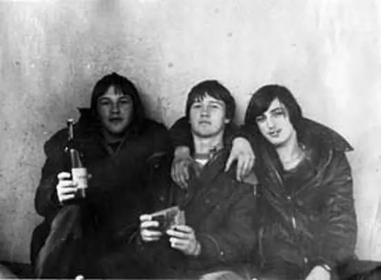 Автор Сусел Дусик Москва улица Дыбенко 1977 год Перед каждым - фото 6