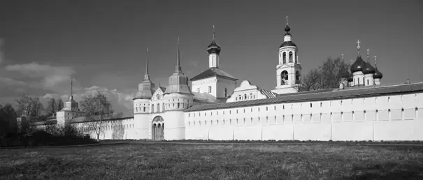 Толгский монастырь Внутри также как и снаружи все было недавно - фото 4