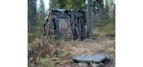 Старое зимовье Мы уже не хотим ни есть ни отдыхать Ананьев выверяет тропу и - фото 3