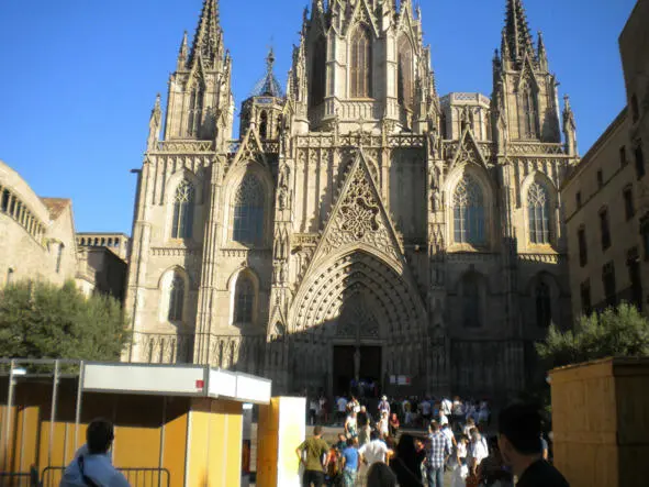Кафедральный собор Старой Барселоны Поездка в Барселону состоялась в первых - фото 1