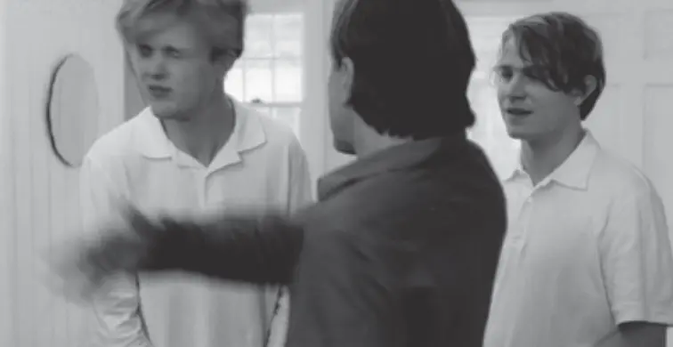 Michael Pitt Tim Roth de espaldas y Brady Corbet en Funny Games USA De - фото 23