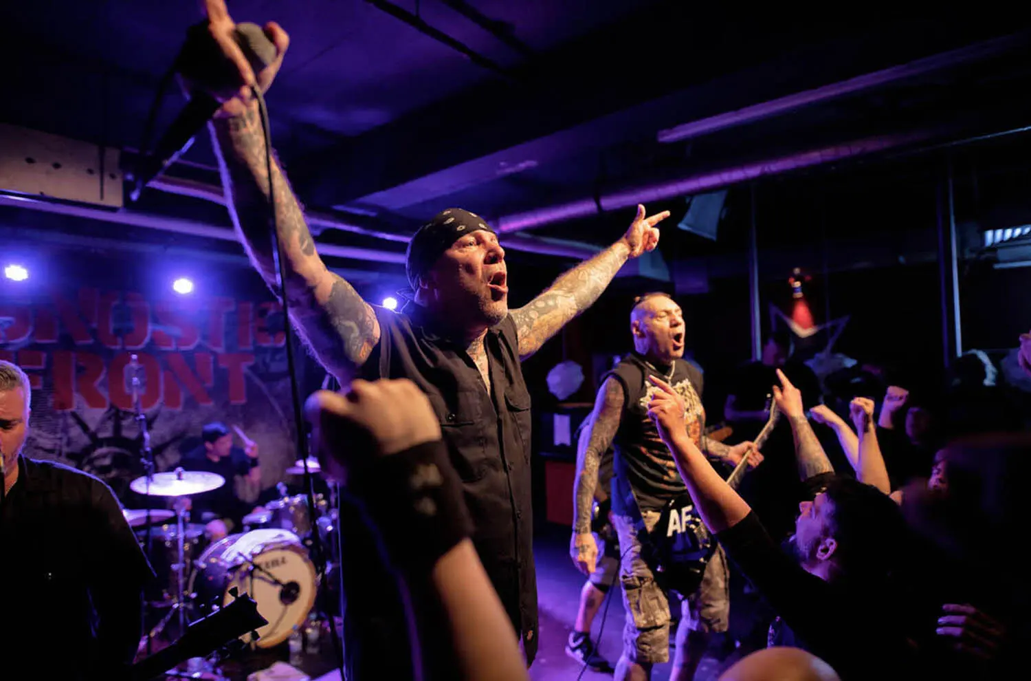 HIT THE STAGE - фото 33