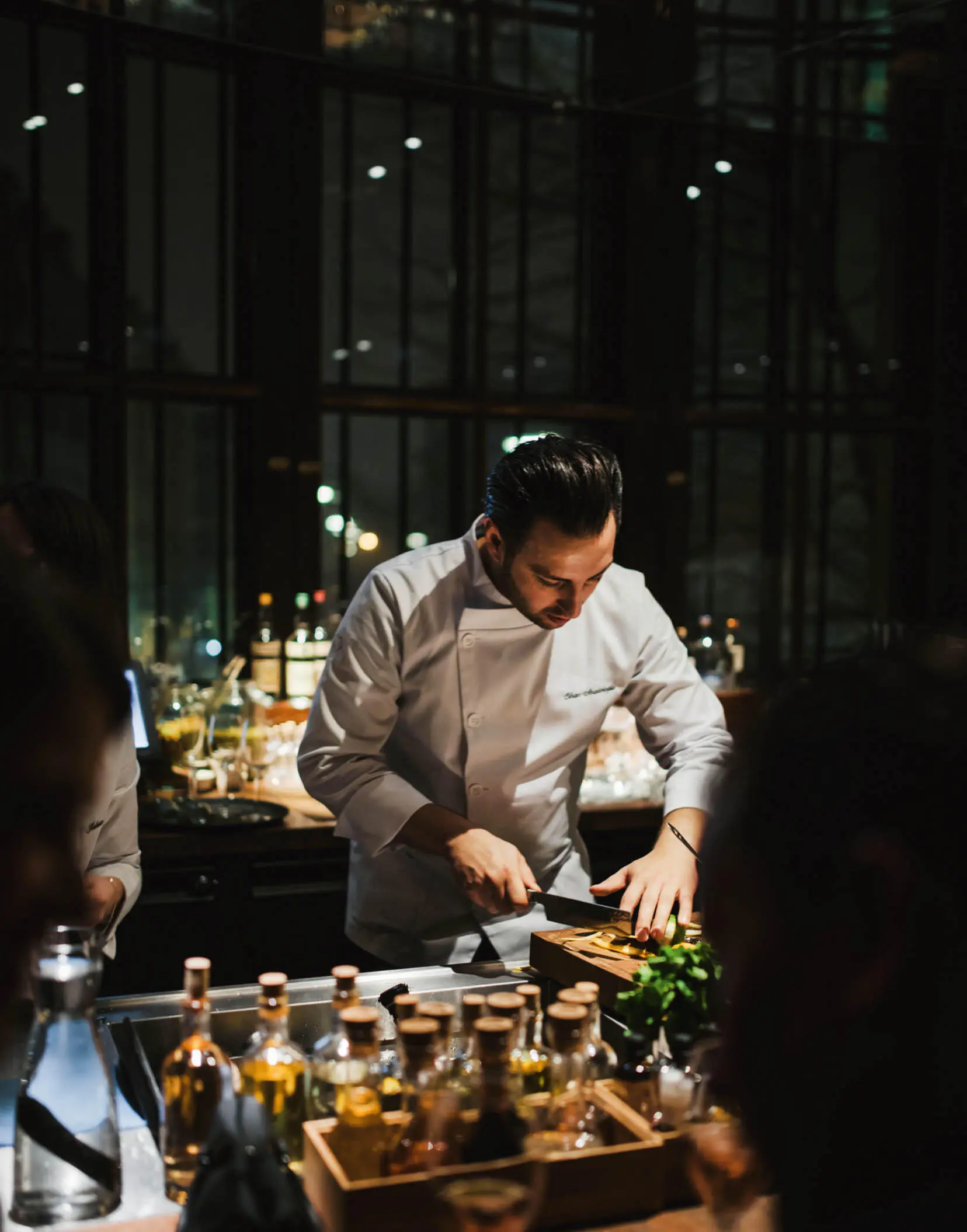 Die Geschichte des Cocktails 1803 kam das Wort Cocktail zum ersten Mal in - фото 14