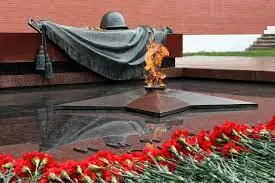 Забудьте люди войну Забудьте люди в мире зло творить Поднимите выше - фото 25